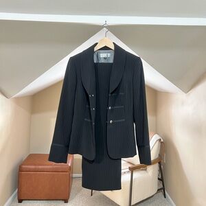 Tahari ASL blazer and bottoms set